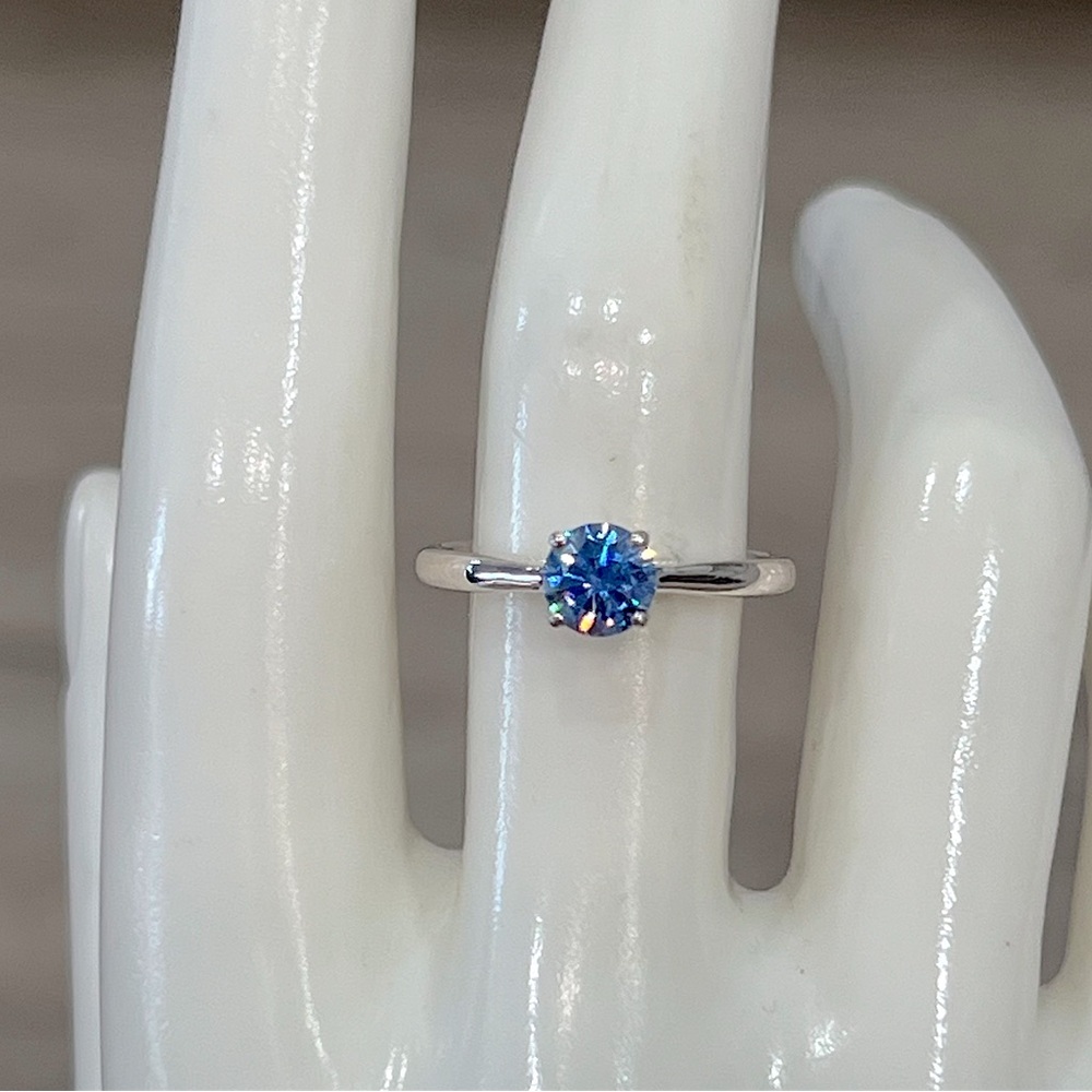 SWAROVSKI Zirconia Arctic Blue Sterling Silver Stud Earrings and Solitaire Ring - Picture 4 of 14